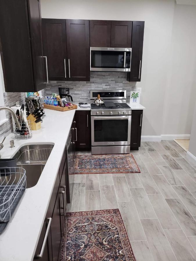 Ferienhaus Spacious & Bright In Bloomingdale/ Truxton Dc Washington